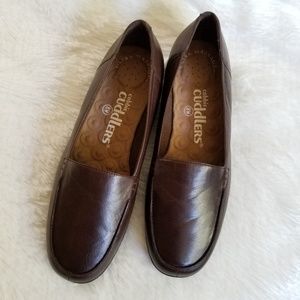CUDDLERS | Chocolate Brown Loafers